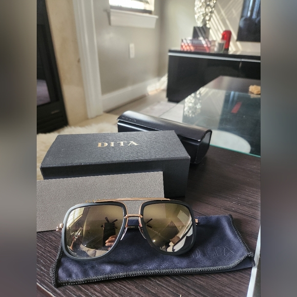 Dita Mach one sunglasses - Picture 1 of 8